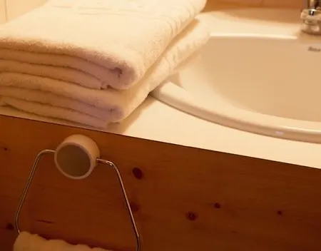 Le Floralp Lägenhetshotell Combloux