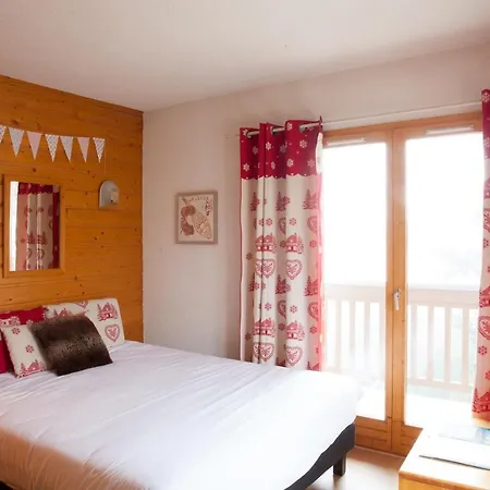 Le Floralp Aparthotel 3*