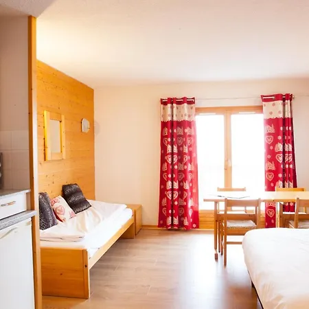 Aparthotel Le Floralp 3*
